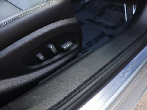 Used 2019 Cadillac XTS Luxury image 31