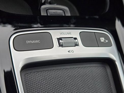 Certified 2025 Mercedes-Benz GLA 250 4MATIC image 29