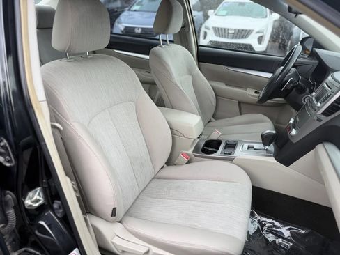 Used 2014 Subaru Legacy 2.5i Premium AWD/4WD image 17