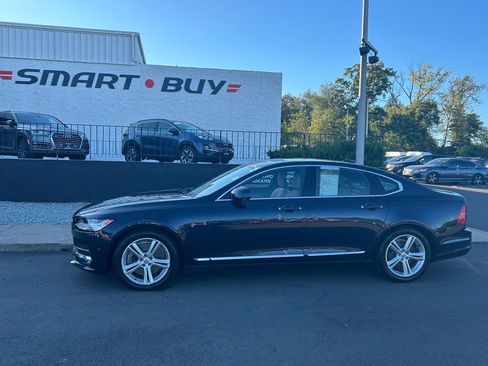 Used 2017 Volvo S90 T6 Inscription w/ Vision Package image 8