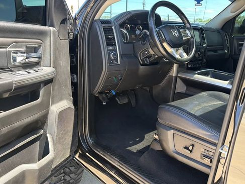 Used 2018 RAM 2500 Laramie w/ Sport Appearance Group AWD/4WD image 64