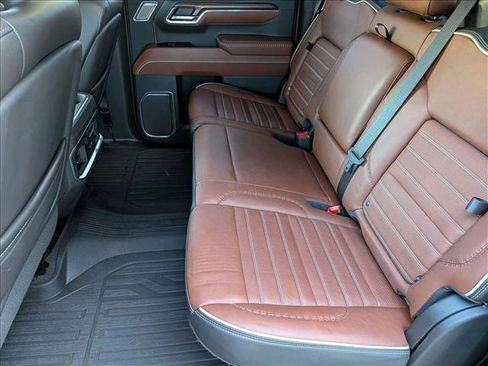 Used 2023 GMC Sierra 1500 Denali Ultimate image 17