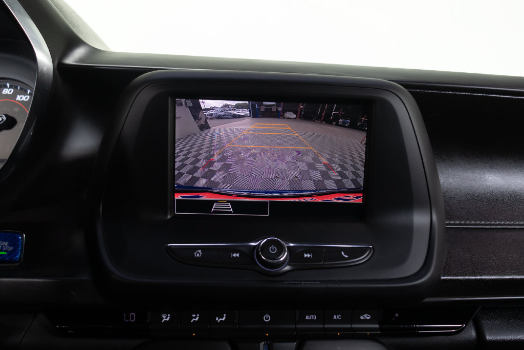 Used 2021 Chevrolet Camaro LT RWD image 24
