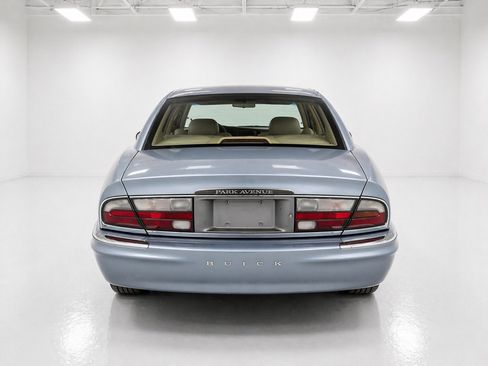 Used 2005 Buick Park Avenue FWD image 4