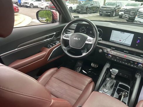 Used 2024 Kia Telluride SX Prestige AWD/4WD image 25