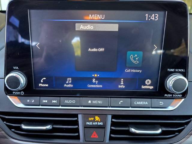 Used 2023 Nissan Altima 2.5 SV FWD image 9