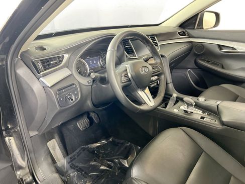 Used 2020 INFINITI QX50 Luxe w/ Navigation Package image 9
