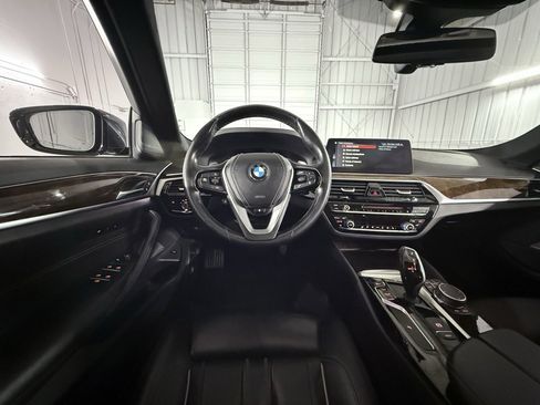 Used 2017 BMW 540i xDrive image 48