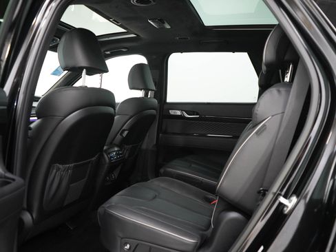 Used 2025 Hyundai Palisade Calligraphy AWD/4WD image 19