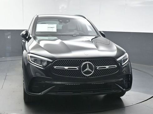 Used 2026 Mercedes-Benz GLC 300 GLC 300 image 3