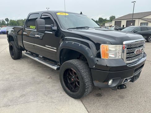 Used 2012 GMC Sierra 2500 Denali AWD/4WD image 3