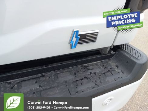 New 2025 Ford F150 Lightning Flash AWD/4WD image 29