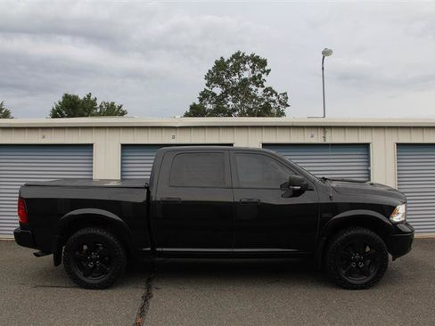Used 2015 RAM 1500 Outdoorsman w/ Pittsburgh Penguins Edition AWD/4WD image 8