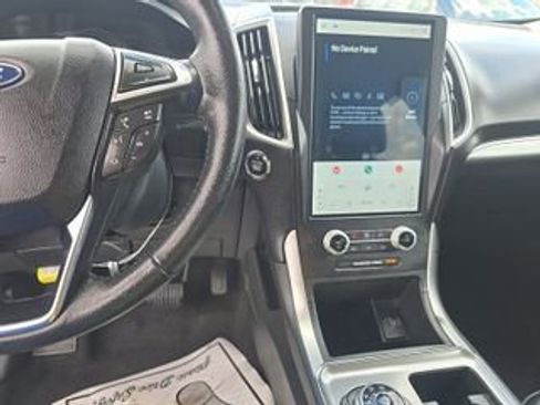 Used 2022 Ford Edge SEL w/ Convenience Package AWD/4WD image 11