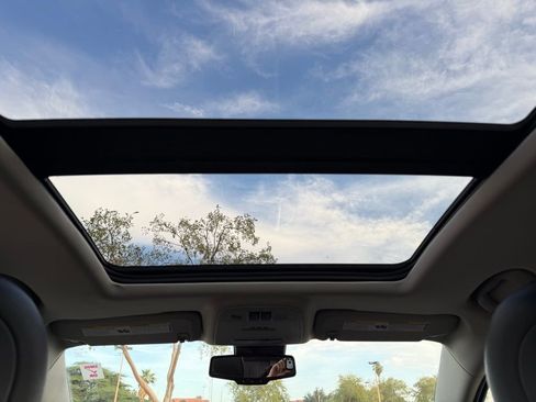 Used 2013 Buick LaCrosse Premium w/ Driver Confidence Package image 24