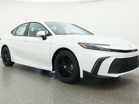 New 2026 Toyota Camry SE image 29