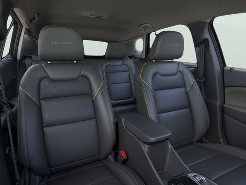 New 2026 Chevrolet Trax ACTIV w/ Driver Confidence Package FWD image 16