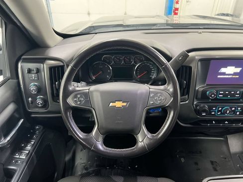 Used 2018 Chevrolet Silverado 1500 LT w/ All Star Edition AWD/4WD image 11