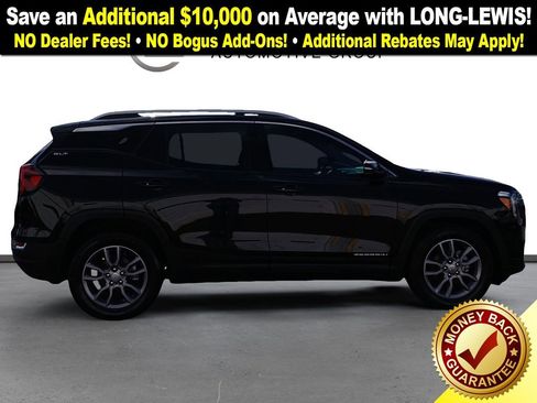 Used 2024 GMC Terrain SLT image 8
