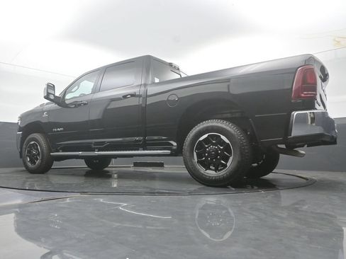 Used 2025 RAM 2500 Laramie AWD/4WD image 66