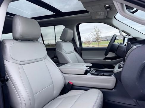 New 2025 Ford Expedition Max Active AWD/4WD image 23