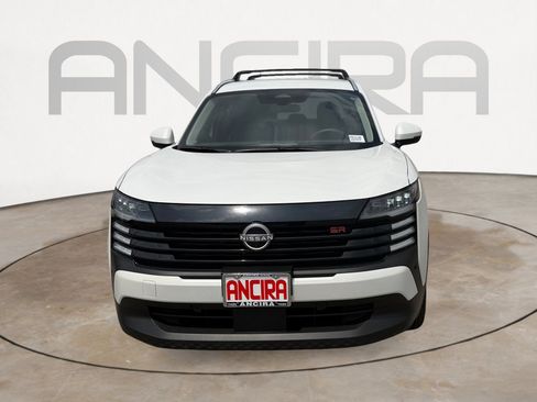 Used 2025 Nissan Kicks SR image 5