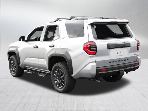 Certified 2025 Toyota 4Runner SR5 image 5
