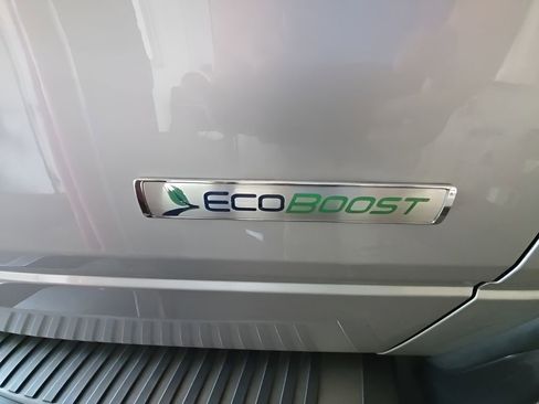 Used 2014 Ford F150 FX4 w/ Equipment Group 402A Luxury image 16