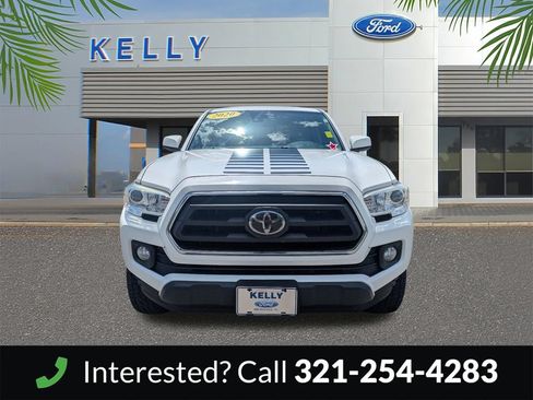 Used 2020 Toyota Tacoma SR5 RWD image 3