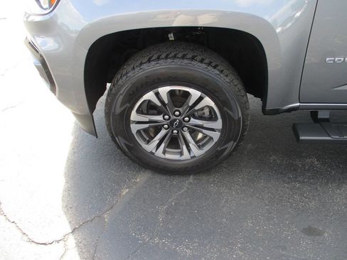 Used 2021 Chevrolet Colorado Z71 image 16