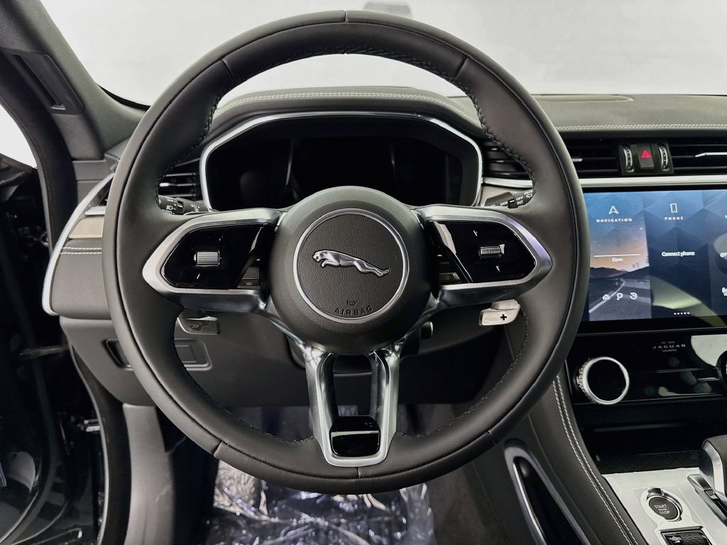 New 2026 Jaguar F-PACE R-Dynamic S AWD/4WD image 11