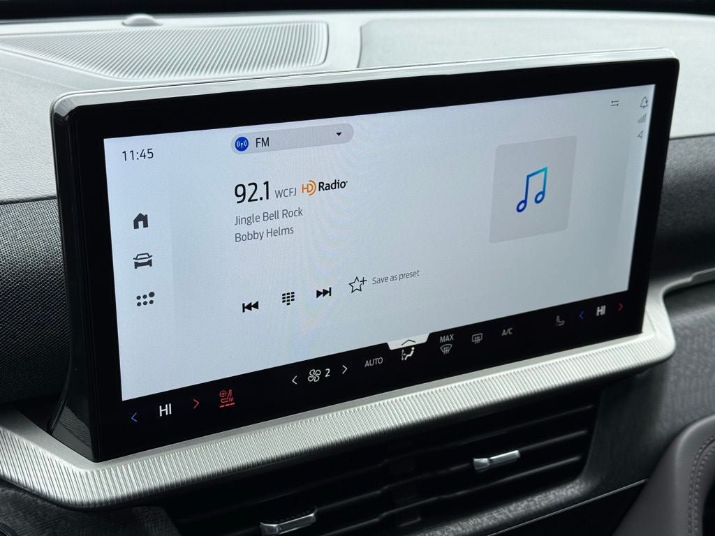 New 2026 Ford Explorer Platinum RWD image 26