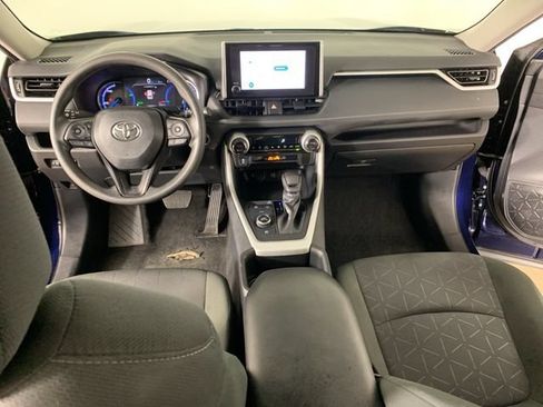Used 2024 Toyota RAV4 XLE AWD/4WD image 34
