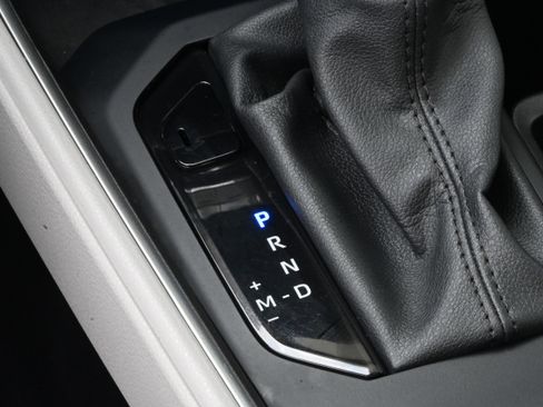 Used 2024 Toyota Grand Highlander XLE image 22