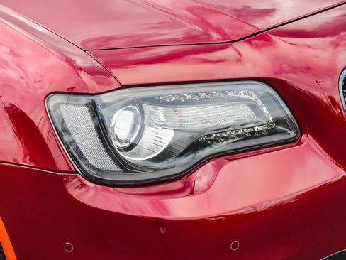 Used 2022 Chrysler 300 S w/ Comfort Group image 7