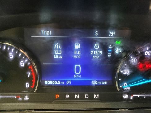 Used 2020 Ford Explorer XLT w/ Equipment Group 202A AWD/4WD image 23