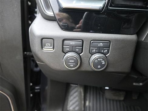 Certified 2023 Chevrolet Silverado 1500 LT image 33