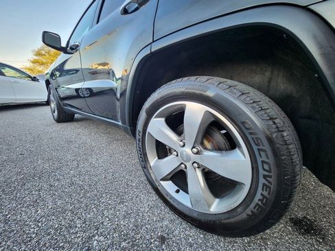 Used 2014 Jeep Grand Cherokee Limited image 29