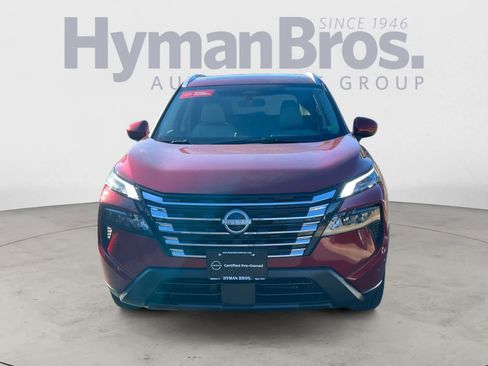 Certified 2026 Nissan Rogue SV w/ SV Premium Package image 9