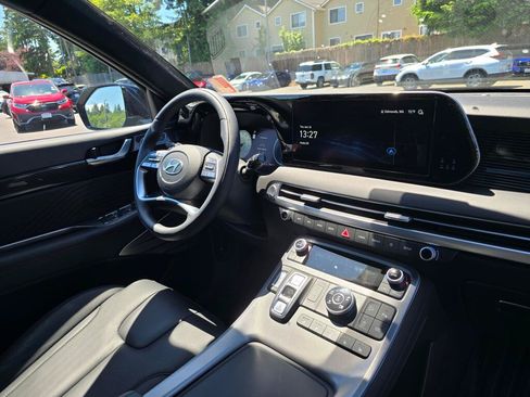 Used 2024 Hyundai Palisade Calligraphy AWD/4WD image 9