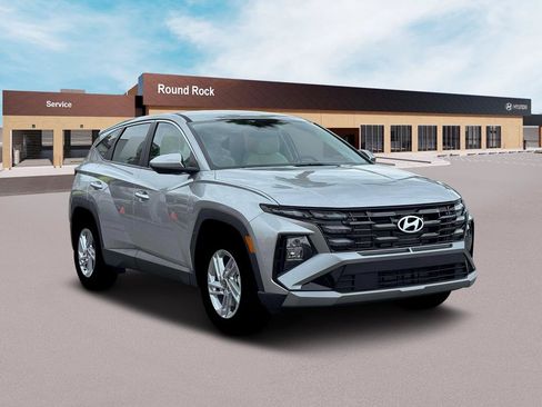 New 2026 Hyundai Tucson SE FWD image 11