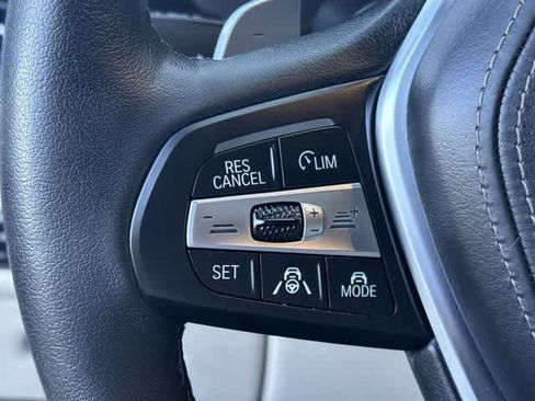 Used 2021 BMW X5 xDrive40i w/ Premium Package 3 AWD/4WD image 22