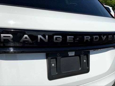 Used 2024 Land Rover Range Rover Velar S AWD/4WD image 30