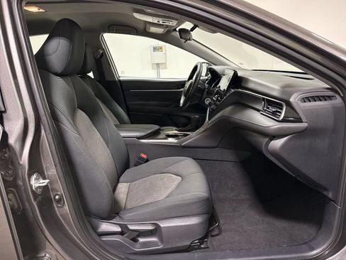 Used 2024 Toyota Camry LE FWD image 21
