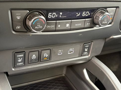 New 2026 Nissan Frontier SV w/ SV Convenience Package image 13