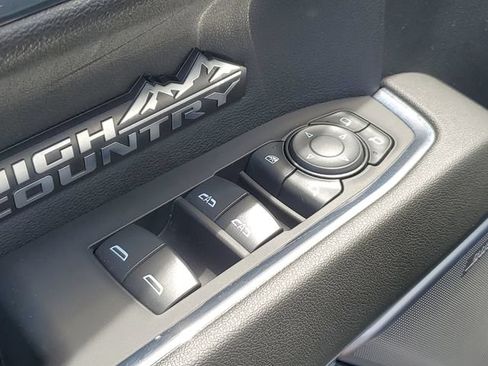 Used 2024 Chevrolet Silverado 1500 High Country w/ Technology Package AWD/4WD image 24