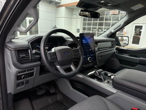 Used 2024 Ford F150 Lightning Flash image 48