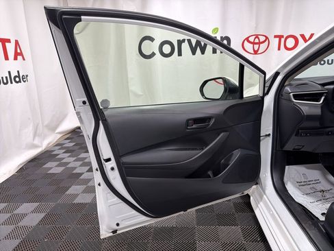 Used 2024 Toyota Corolla LE image 21