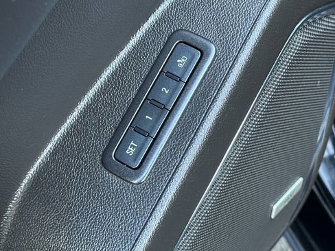 Used 2016 GMC Yukon XL Denali w/ Open Road Package image 12