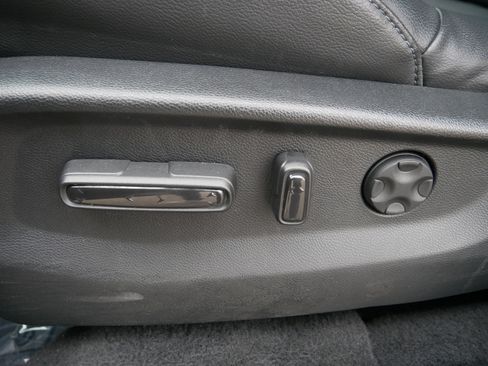 Used 2020 Honda CR-V EX-L image 22